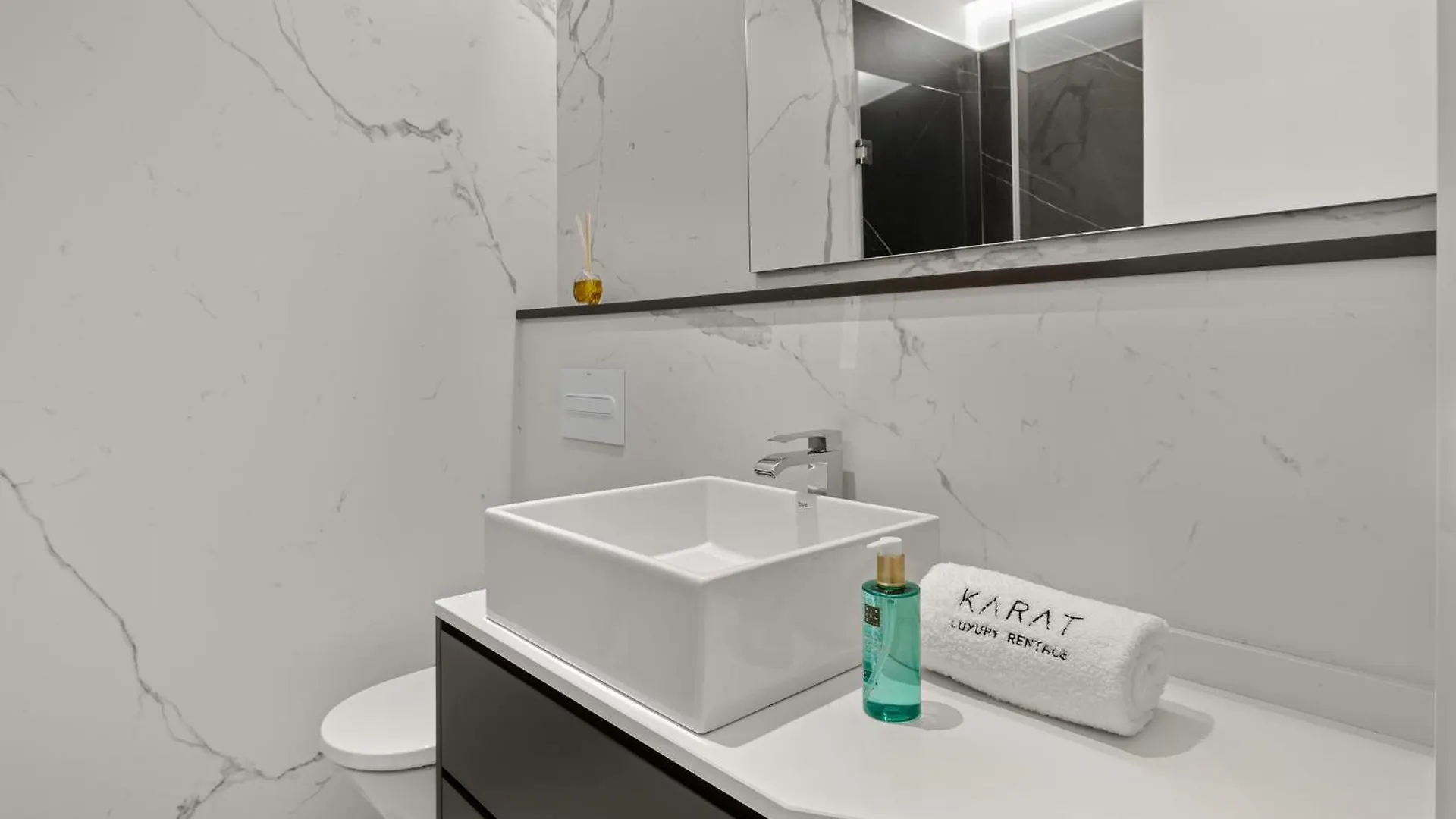 Apartment 7 Luxury Suites By Karat Santa Cruz de Tenerife Spain