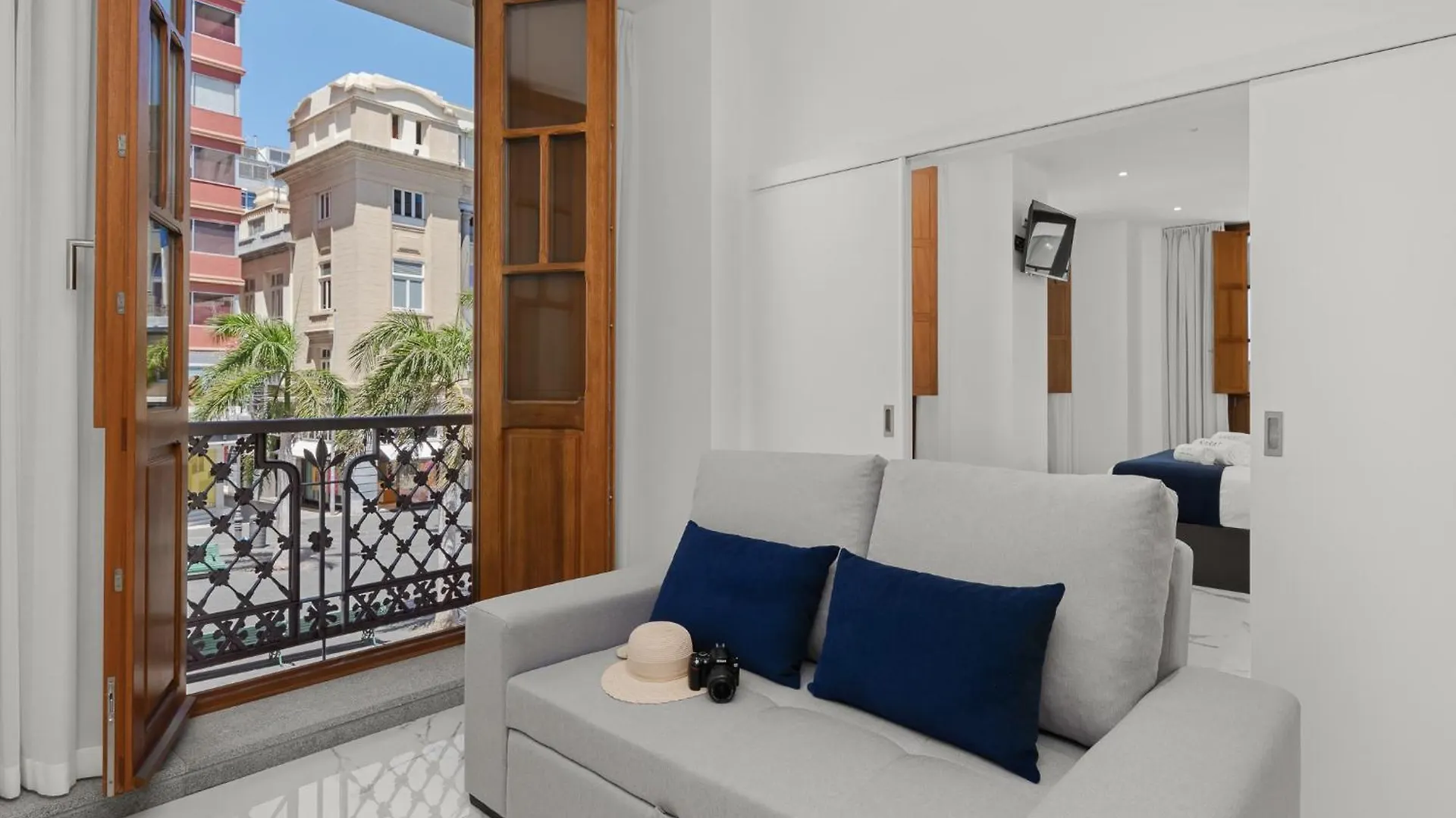 Apartment 7 Luxury Suites By Karat Santa Cruz de Tenerife Spain
